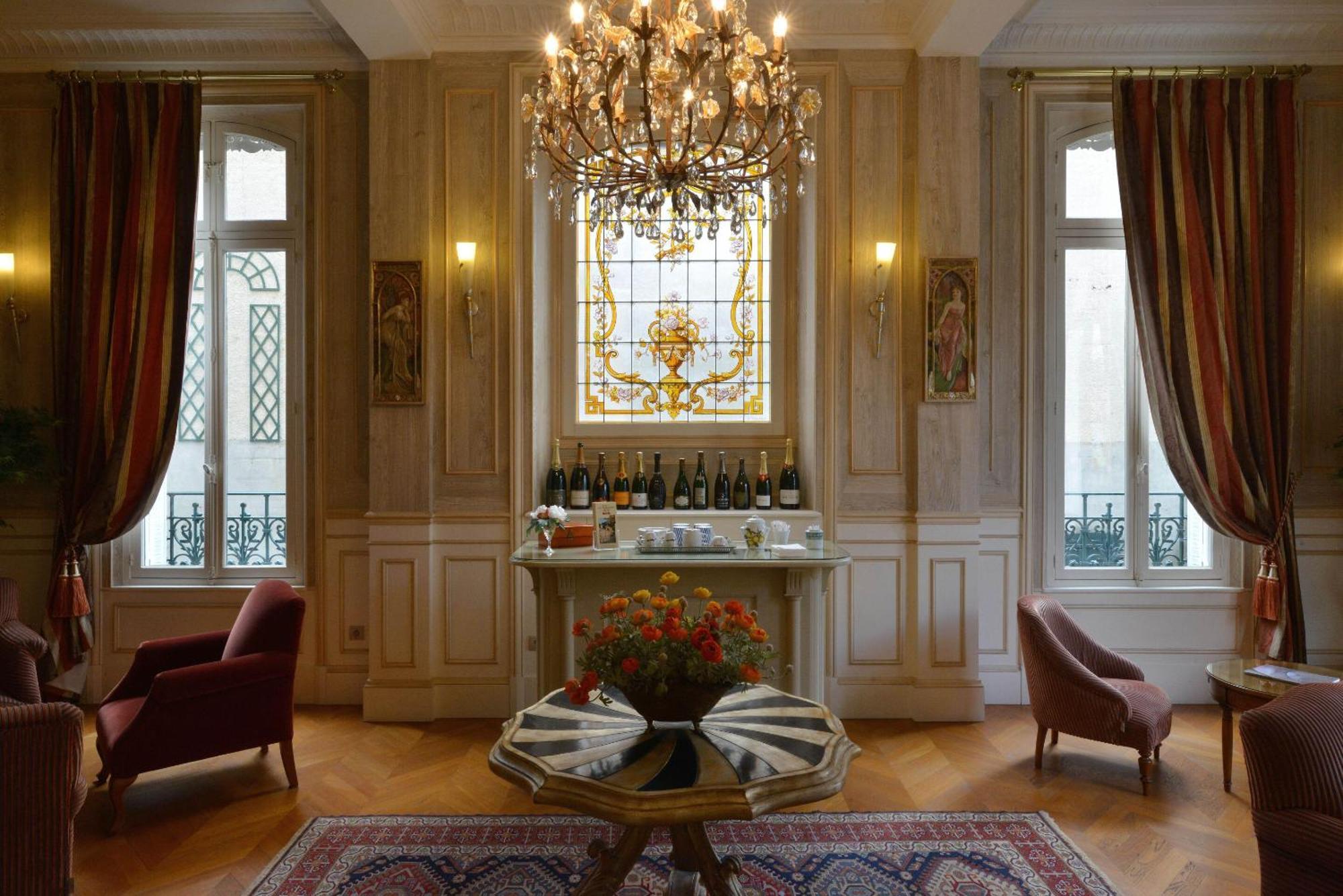 Hotel Castel Jeanson Ay-Champagne Luaran gambar