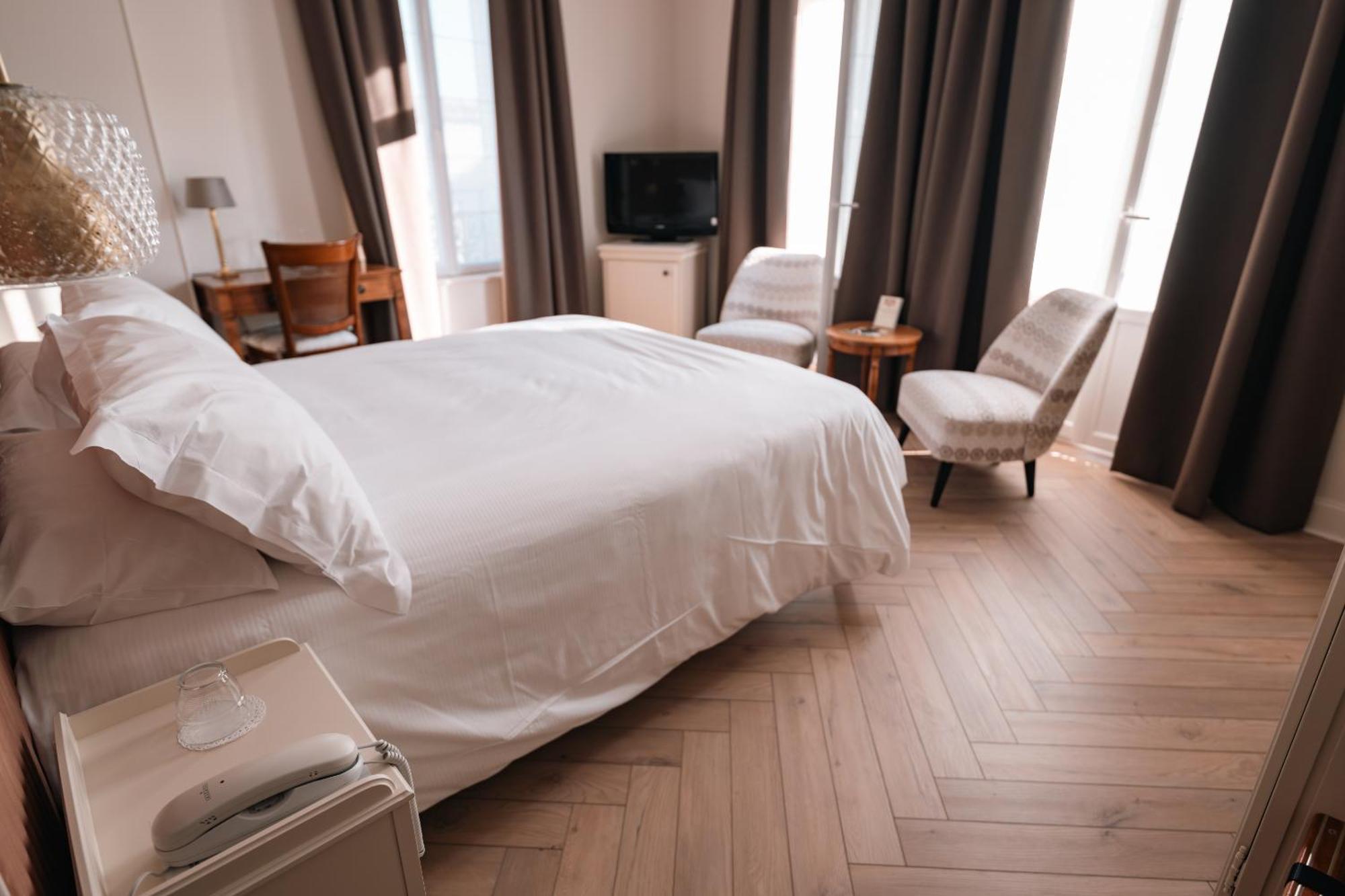 Hotel Castel Jeanson Ay-Champagne Luaran gambar