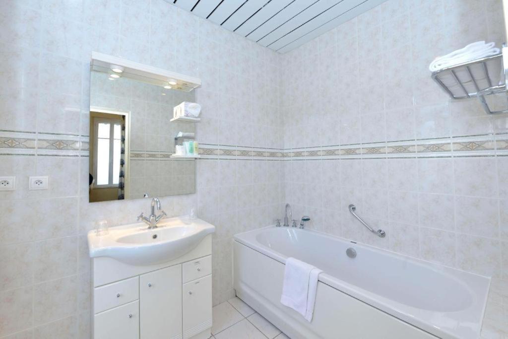 Hotel Castel Jeanson Ay-Champagne Bilik gambar